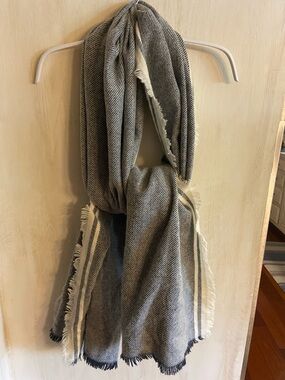 Designers Originals Gray and Cream Fringe Wrap Scarf